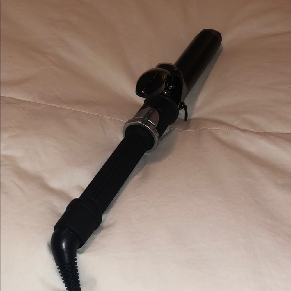 Babyliss Curling Iron (Porcelain Ceramic)
